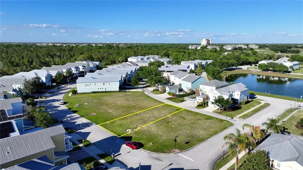 Property for sale at FAIRVIEW CIRCLE, KISSIMMEE, FL, 34747