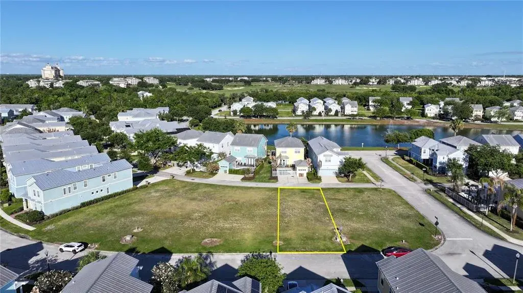 Property for sale at FAIRVIEW CIRCLE, KISSIMMEE, FL, 34747