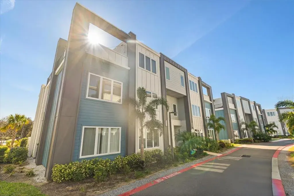 Property for sale at 7760 SANDY RIDGE DRIVE UNIT 102, REUNION, FL, 34747