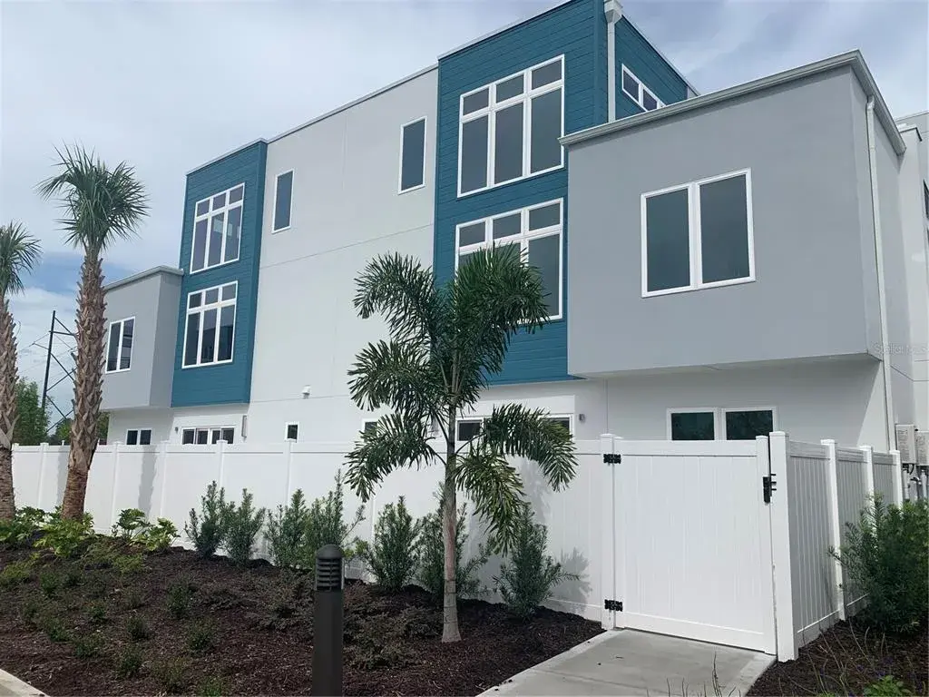 Property for sale at 7770 SANDY RIDGE DRIVE UNIT 210, REUNION, FL, 34747