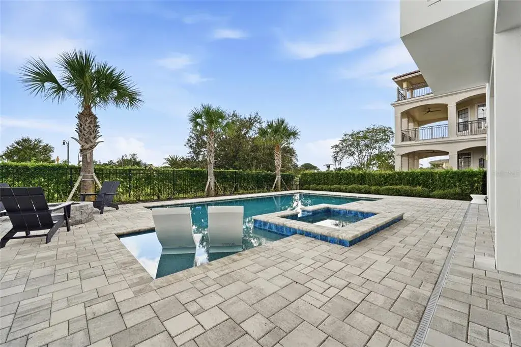 Property for sale at 300 MUIRFIELD LOOP, REUNION, FL, 34747