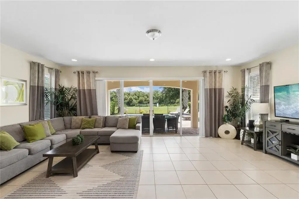 Spacious Living Room