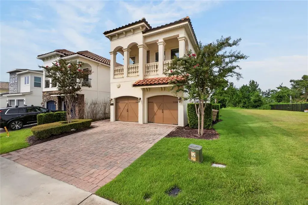 Property for sale at 824 DESERT MOUNTAIN COURT, KISSIMMEE, FL, 34747