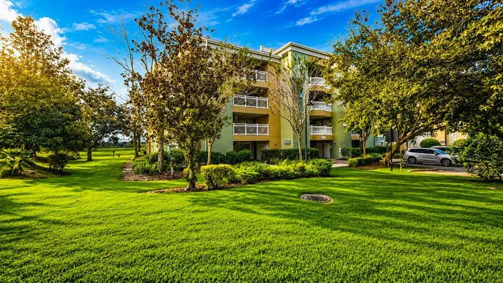 Property for sale at 1370 CENTRE COURT RIDGE DRIVE UNIT 303, REUNION, FL, 34747