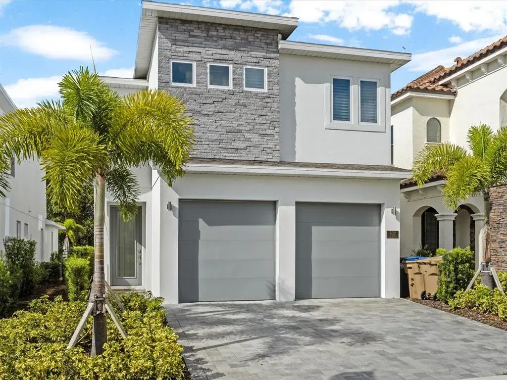 Property for sale at 832 DESERT MOUNTAIN COURT, REUNION, FL, 34747