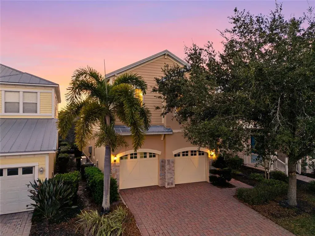 Property for sale at 1437 FAIRVIEW CIRCLE, REUNION, FL, 34747