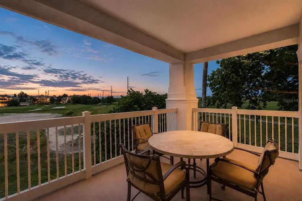 Property for sale at 1100 SUNSET VIEW CIRCLE UNIT 204, REUNION, FL, 34747