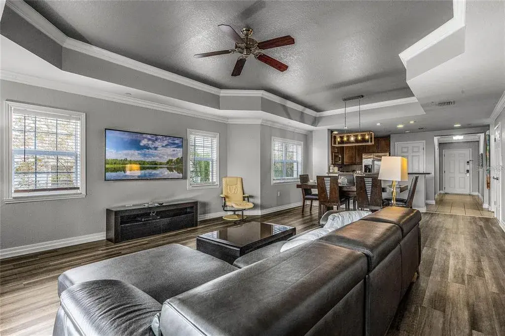 Property for sale at 1102 SUNSET VIEW CIRCLE UNIT 204, REUNION, FL, 34747