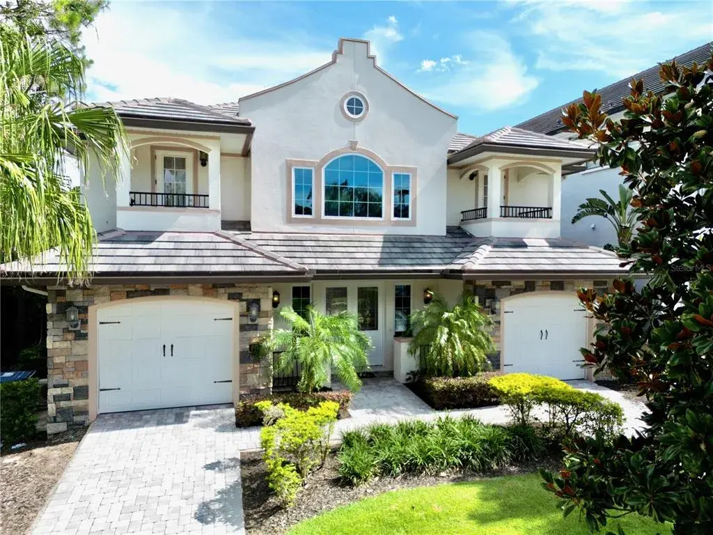 Beautiful Secluded Conservation Lot - June 2025