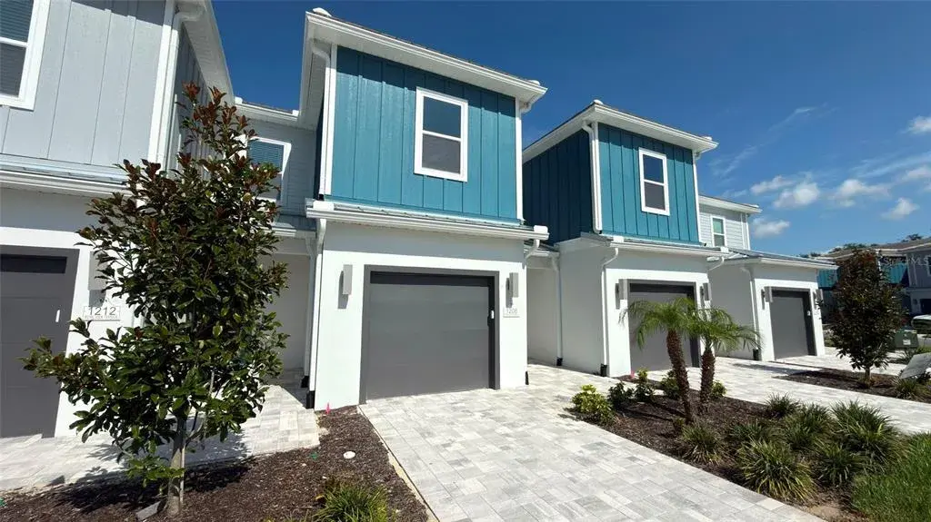 Property for sale at 1208 ROYAL VIEW TERRACE, REUNION, FL, 34747