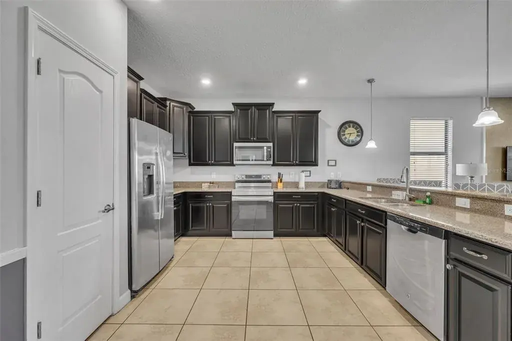 Property for sale at 1435 ROLLING FAIRWAY DRIVE, DAVENPORT, FL, 33896