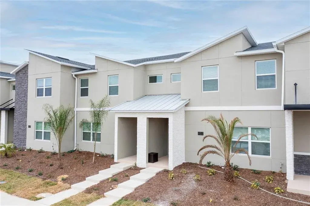 Property for sale at 952 LEADER STREET, DAVENPORT, FL, 33896