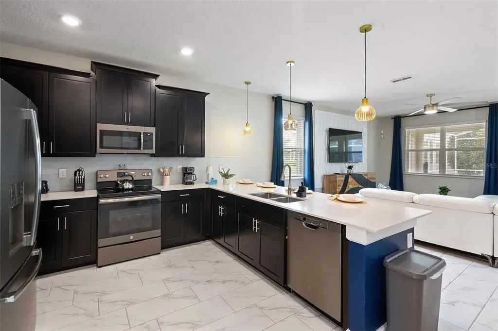 Property for sale at 870 DROP SHOT DRIVE, DAVENPORT, FL, 33896