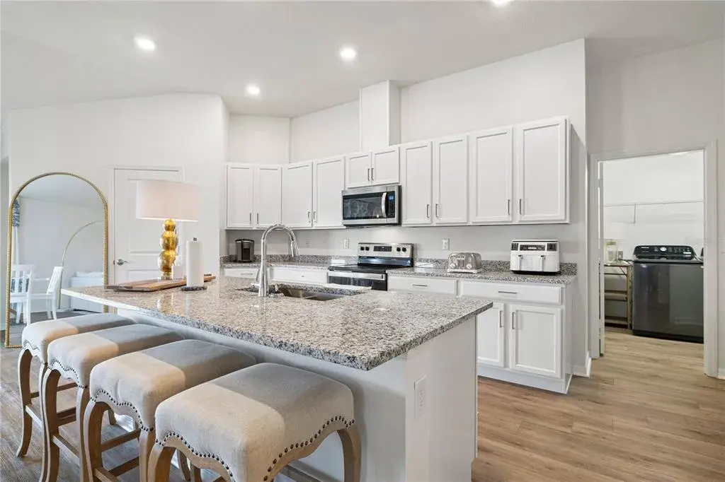 Property for sale at 915 OVERPOOL AVENUE, DAVENPORT, FL, 33896