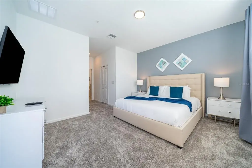 Property for sale at 979 SPLASH SHOT PLACE UNIT 0, DAVENPORT, FL, 33896