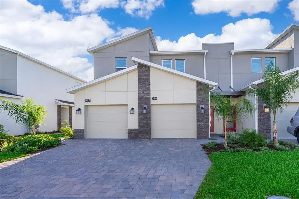Property for sale at 979 SPLASH SHOT PLACE UNIT 0, DAVENPORT, FL, 33896