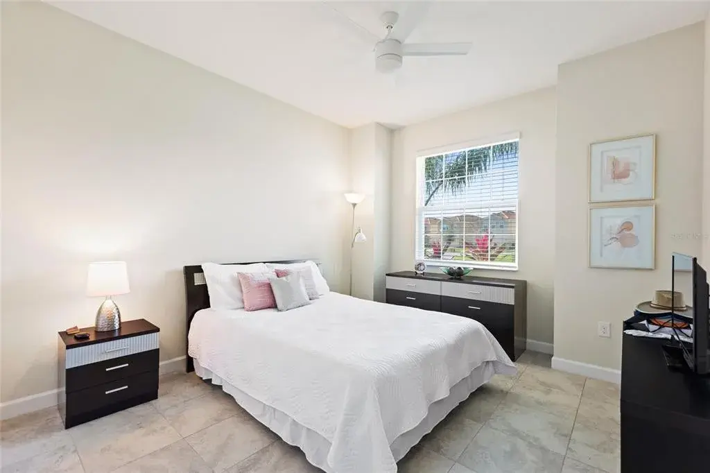 Property for sale at 8995 ACE LOOP, DAVENPORT, FL, 33896