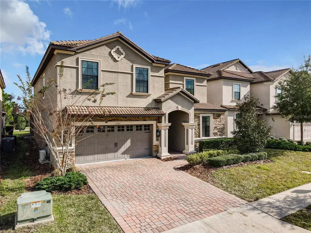 Property for sale at 1305 DIVOT WAY, DAVENPORT, FL, 33896
