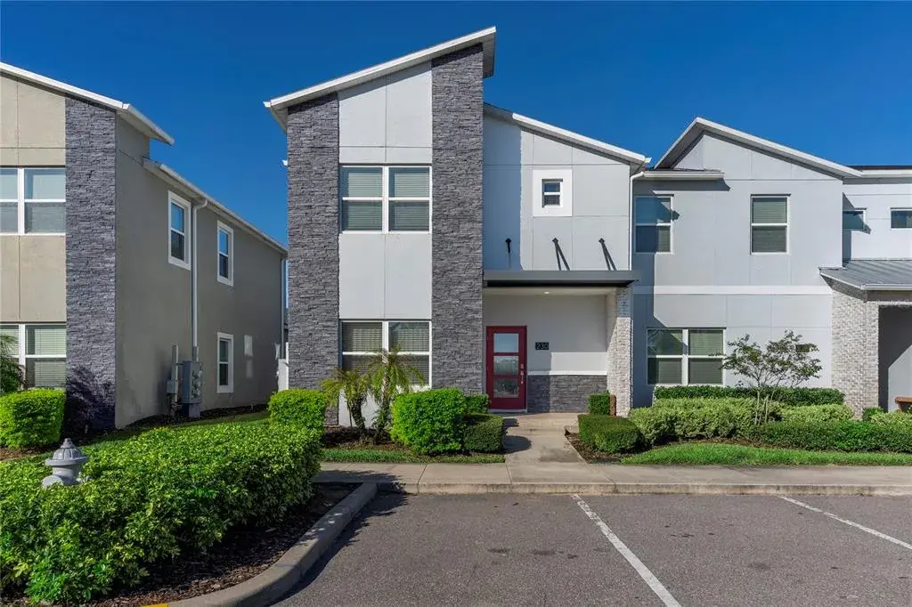 Property for sale at 230 OCEAN COURSE AVENUE, DAVENPORT, FL, 33896