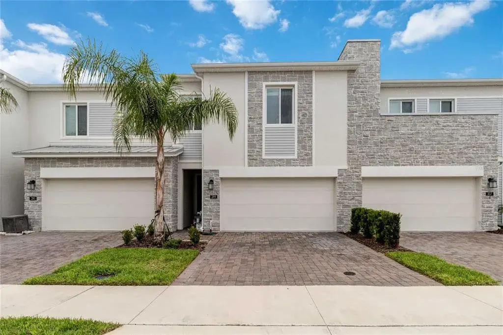 Property for sale at 299 NINE IRON DRIVE, DAVENPORT, FL, 33896