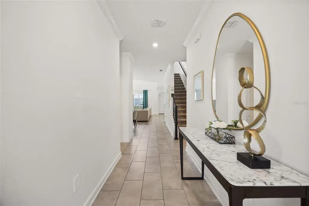 Front Entry Way
