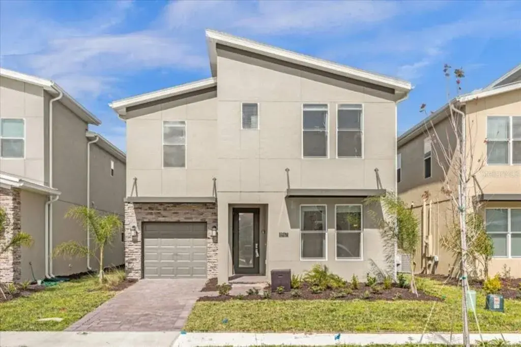 Property for sale at 8967 PLAY THROUGH DR, DAVENPORT, FL, 33896