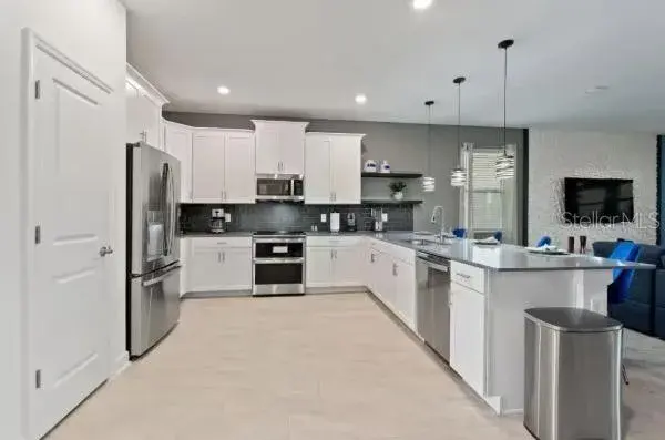 Property for sale at 9254 SOMMERSET HILLS DRIVE, DAVENPORT, FL, 33896