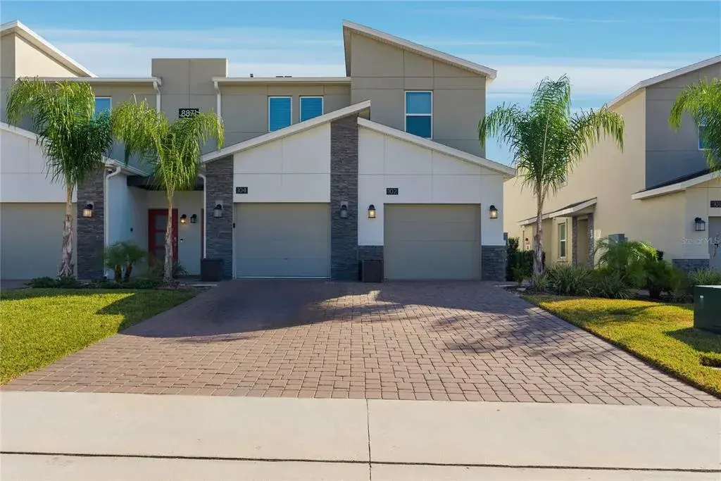 Property for sale at 8871 CABOT CLIFFS DRIVE UNIT 102, DAVENPORT, FL, 33896
