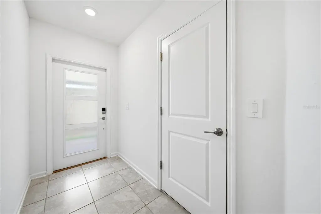 Property for sale at 8871 CABOT CLIFFS DRIVE UNIT 102, DAVENPORT, FL, 33896