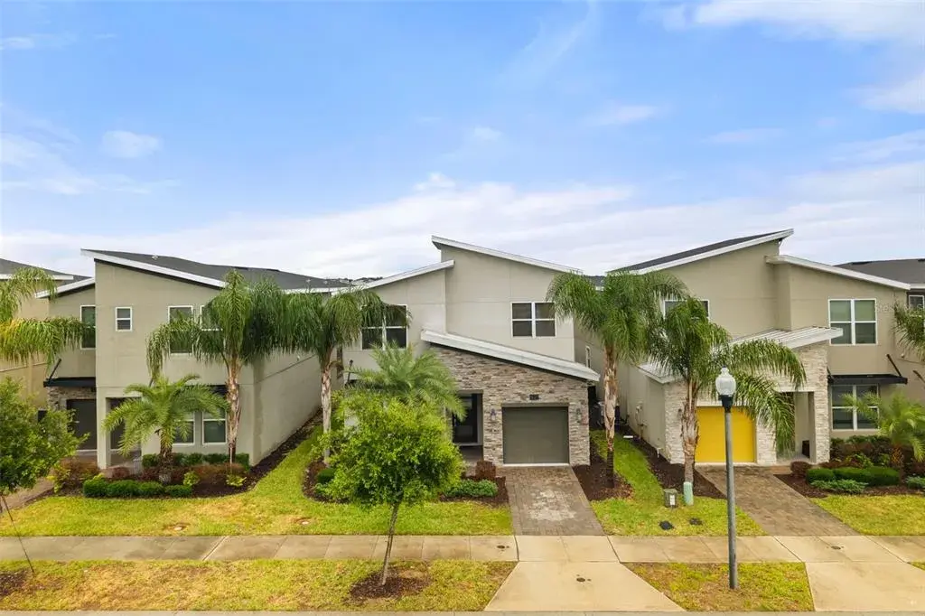 Property for sale at 621 DROP SHOT DRIVE, DAVENPORT, FL, 33896