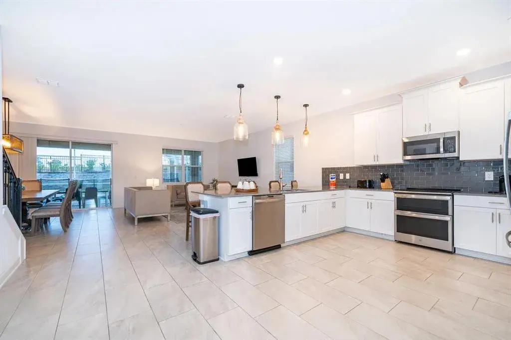 Property for sale at 9056 SOMMERSET HILLS DRIVE, DAVENPORT, FL, 33896