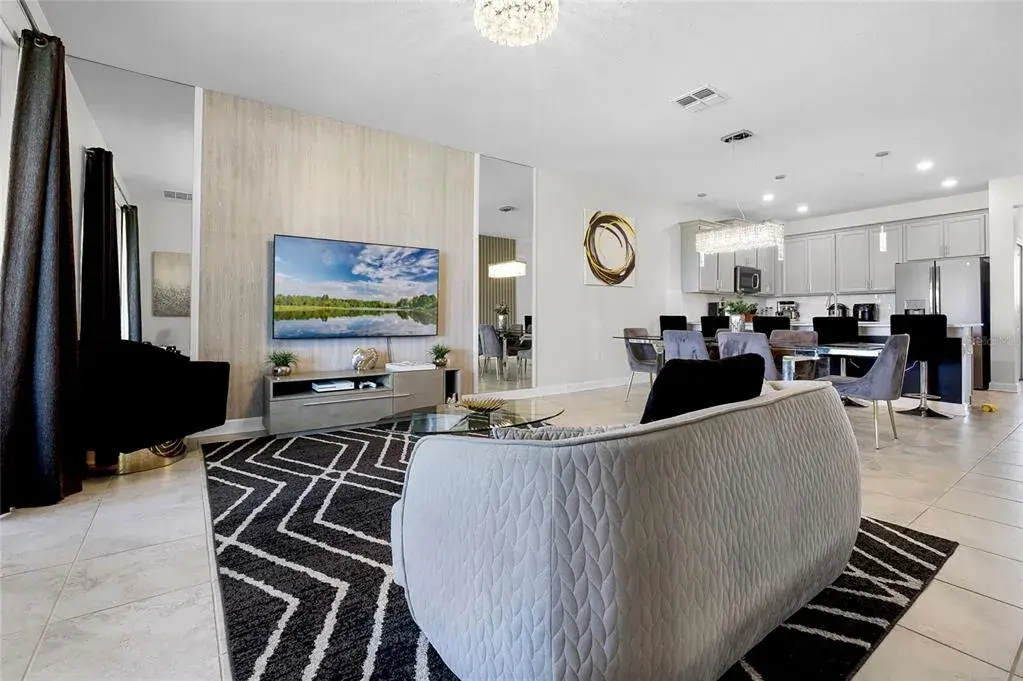 Property for sale at 543 OCEAN COURSE AVENUE, DAVENPORT, FL, 33896