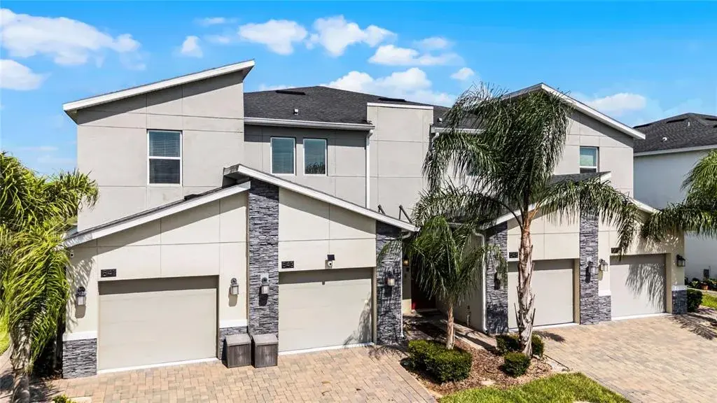Property for sale at 543 OCEAN COURSE AVENUE, DAVENPORT, FL, 33896