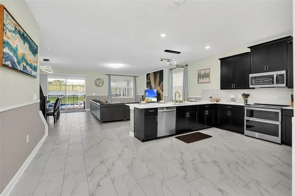 Property for sale at 9194 SOMMERSET HILLS DRIVE, DAVENPORT, FL, 33896