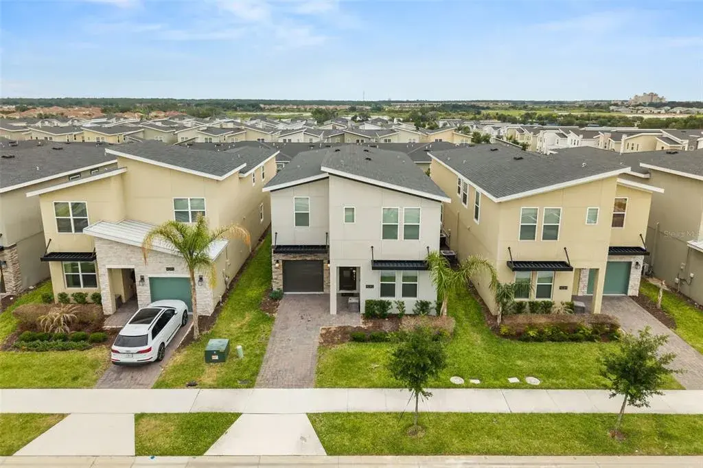 Property for sale at 9093 SOMMERSET HILLS DRIVE, DAVENPORT, FL, 33896