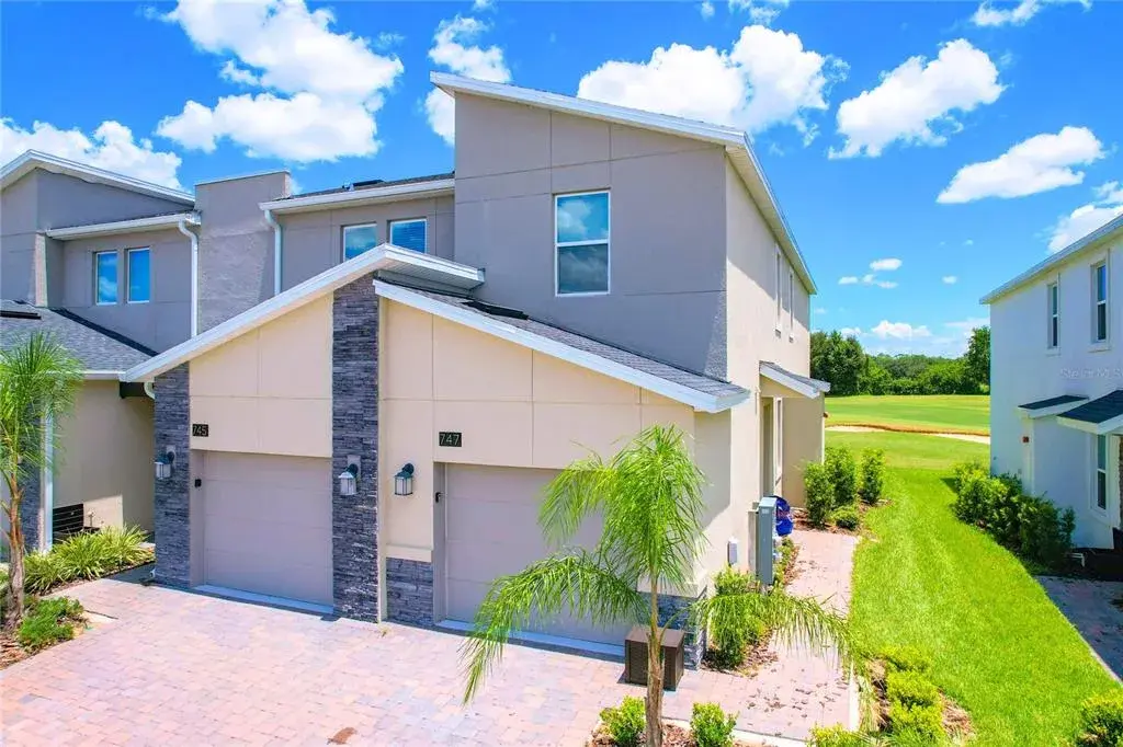 Property for sale at 747 OCEAN COURSE AVENUE UNIT 747, DAVENPORT, FL, 33896