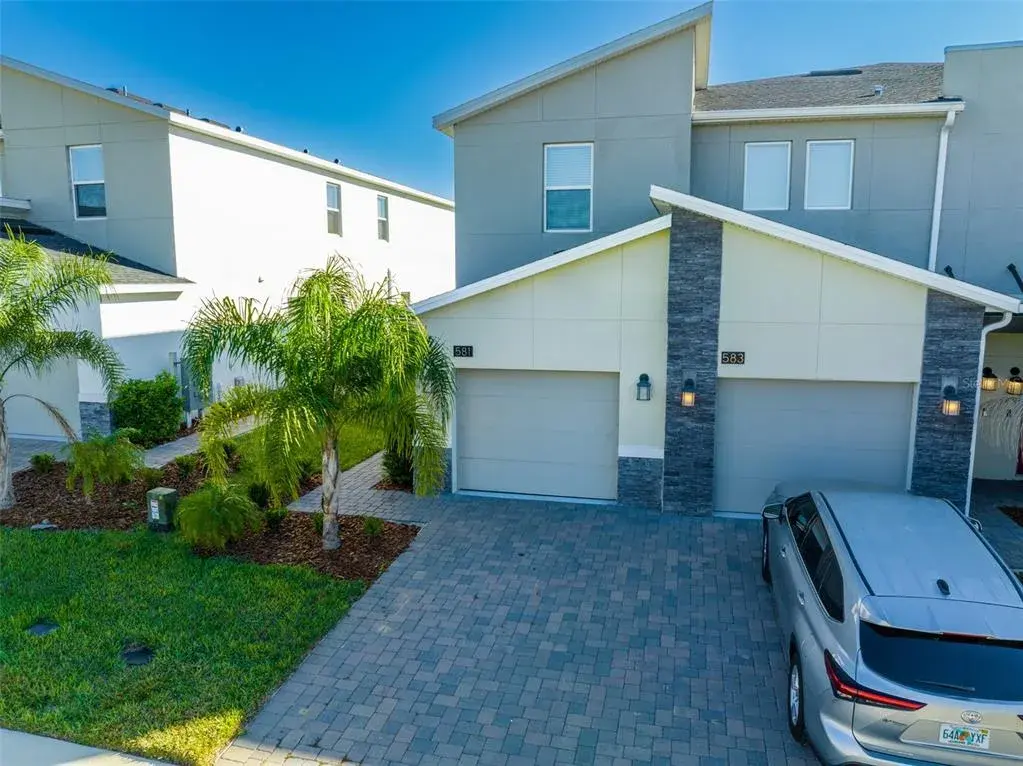 Property for sale at 581 OCEAN COURSE AVENUE UNIT 581, DAVENPORT, FL, 33896