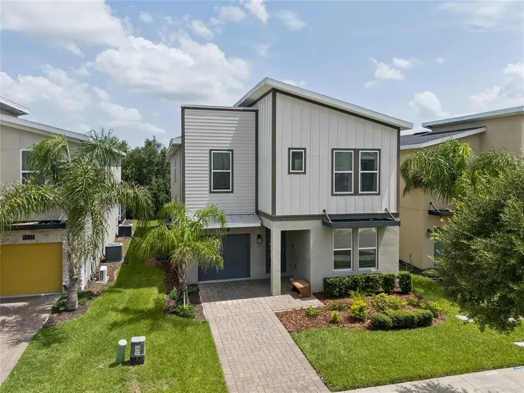 Property for sale at 8933 CABOT CLIFFS DRIVE, DAVENPORT, FL, 33896