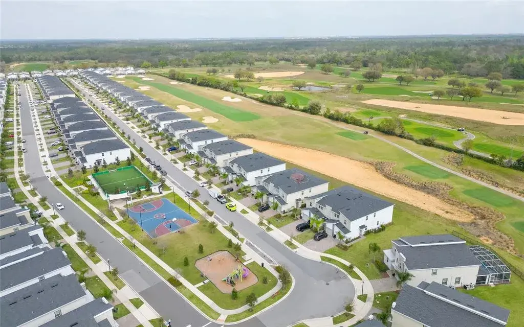 Property for sale at 815 OCEAN COURSE AVENUE UNIT 815, DAVENPORT, FL, 33896