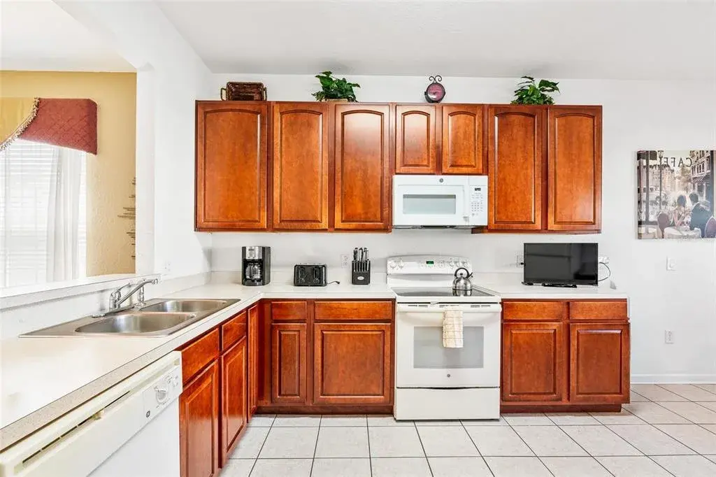 Property for sale at 7795 BASNETT CIRCLE, KISSIMMEE, FL, 34747