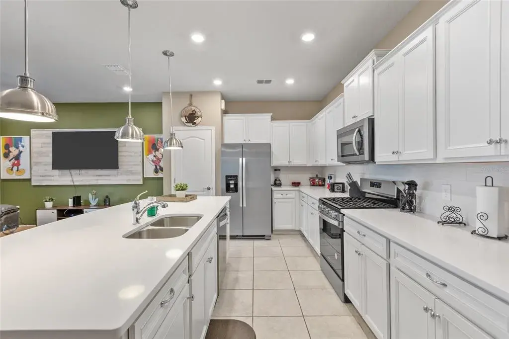 Property for sale at 7160 OAKMOSS LOOP, DAVENPORT, FL, 33837