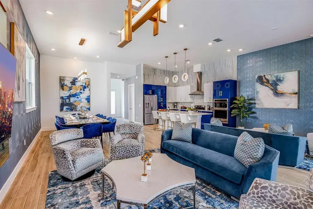 Property for sale at 2133 PINE OAK LOOP, DAVENPORT, FL, 33837