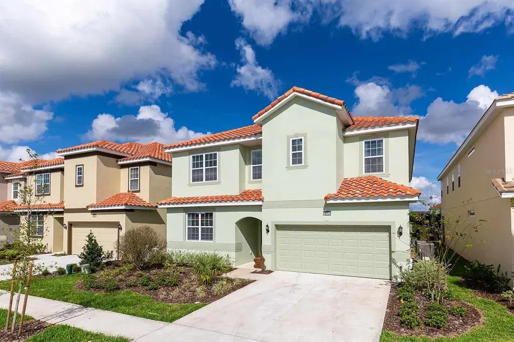 Property for sale at 8013 OAK SHADOW COURT, DAVENPORT, FL, 33837