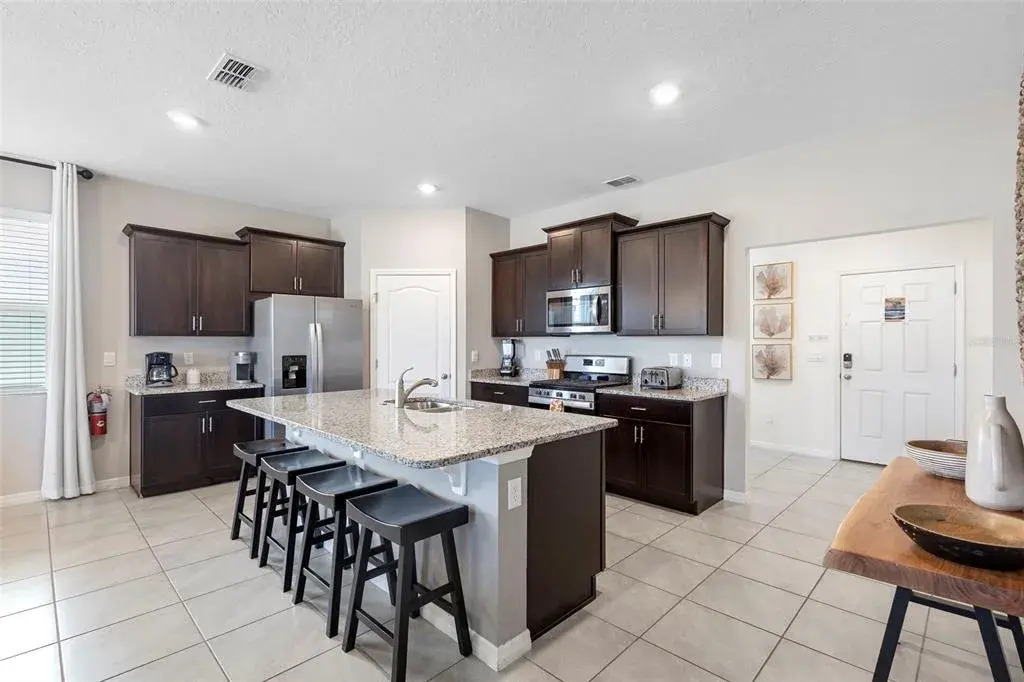 Property for sale at 7592 OAKMOSS LOOP, DAVENPORT, FL, 33837