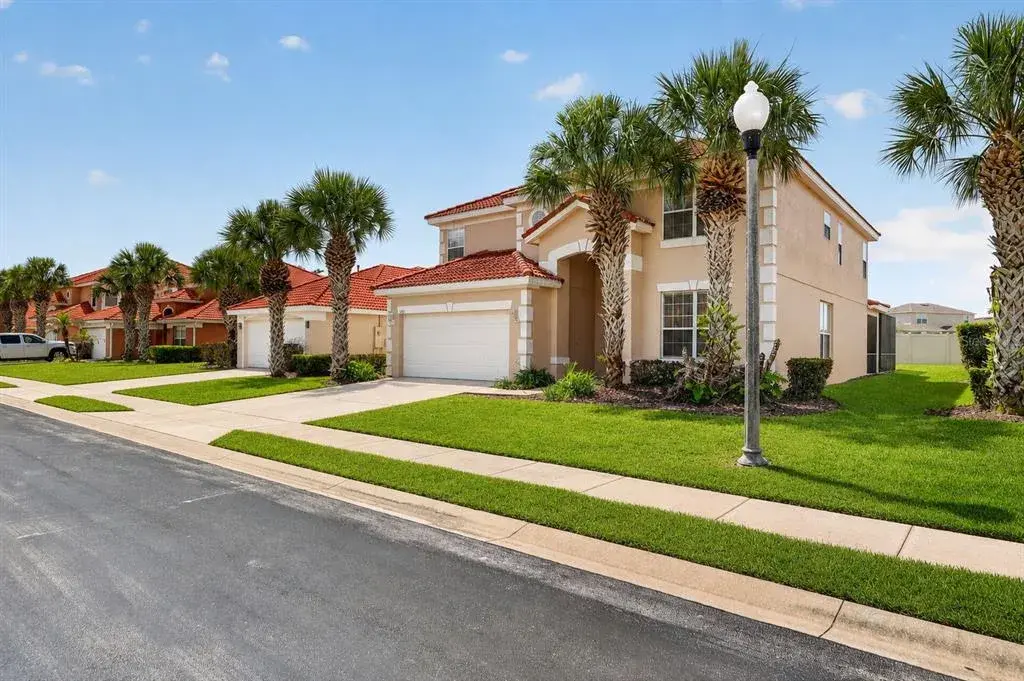 Property for sale at 630 SOLANA CIRCLE, DAVENPORT, FL, 33837