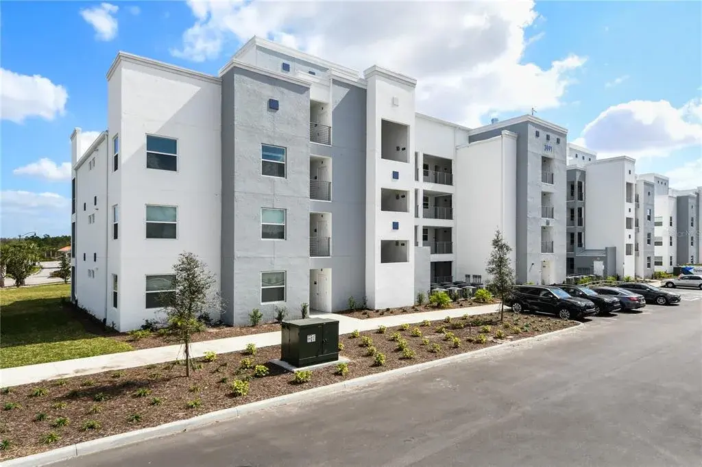 Property for sale at 3191 PARADOX CIRCLE UNIT 401, KISSIMMEE, FL, 34746