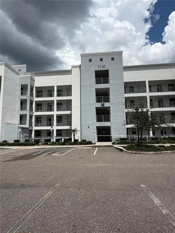 Property for sale at 3120 PARADOX CIRCLE UNIT 307, KISSIMMEE, FL, 34746