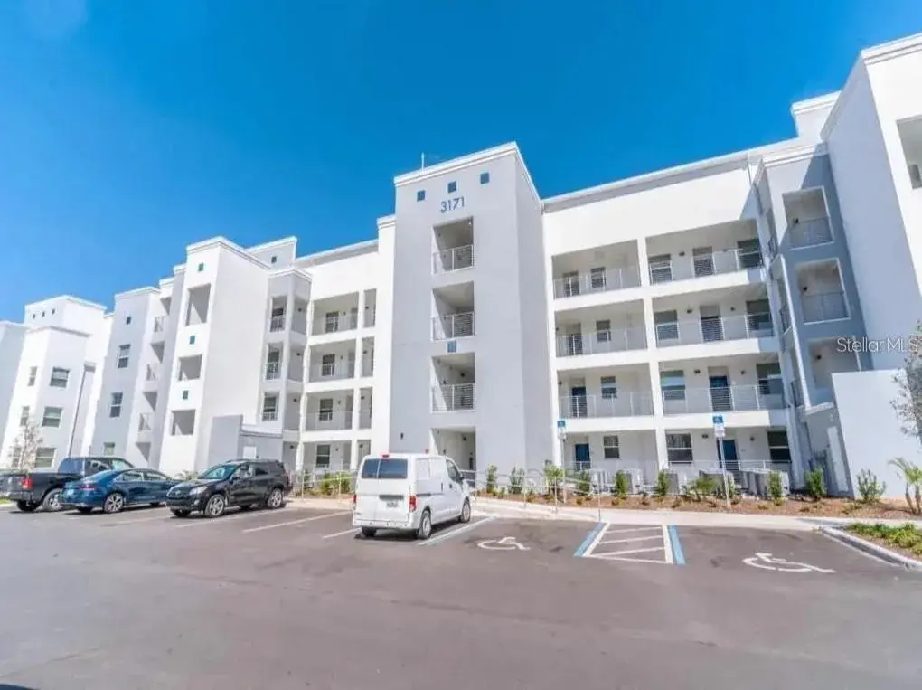 Property for sale at 3121 PARADOX CIRCLE UNIT 203, KISSIMMEE, FL, 34746