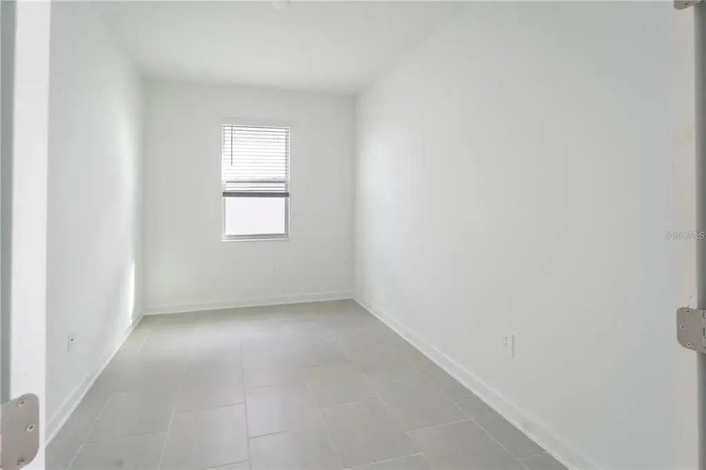 Property for sale at 4032 REDBRIDGE LOOP, DAVENPORT, FL, 33837