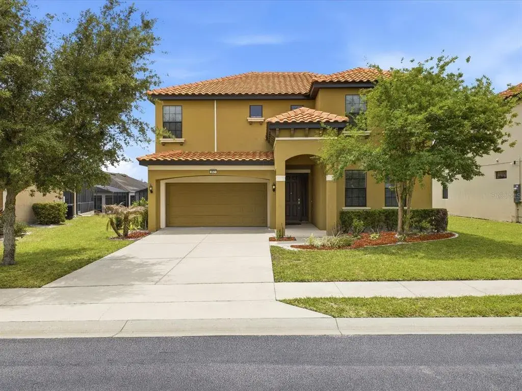 Welcome to 2621 Rosemont Circle!
